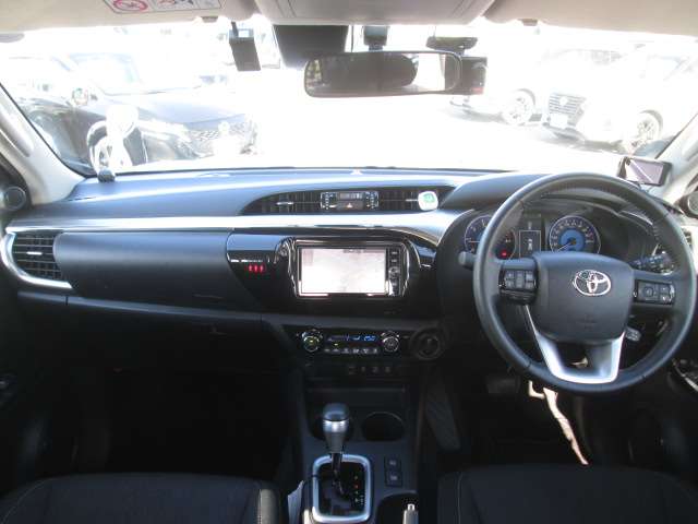U00047930143_3_001.jpg