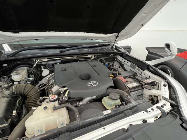 U00048237280_15_001.jpg