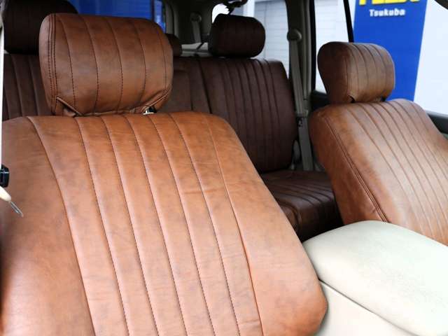 U00048412175_19_001.jpg