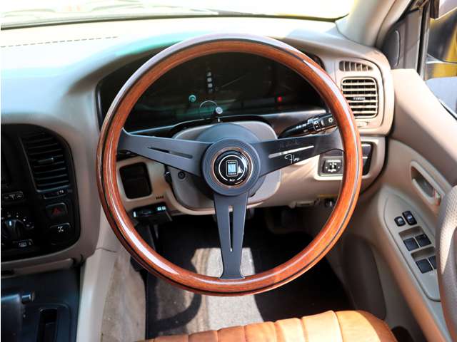 U00046726393_8_003.jpg
