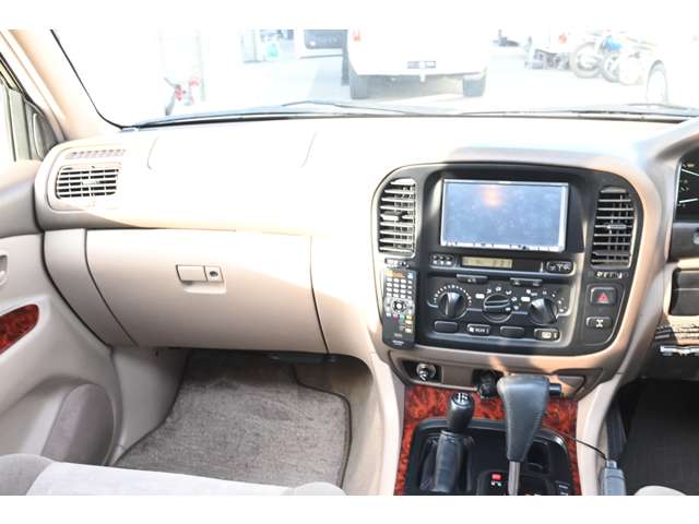 U00047057881_43_001.jpg