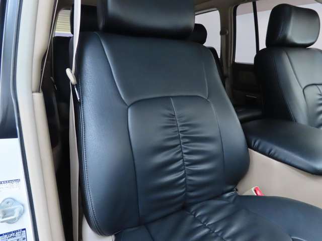 U00046561977_80_002.jpg