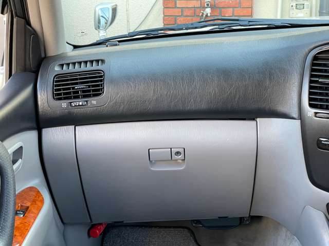 U00048259471_35_003.jpg
