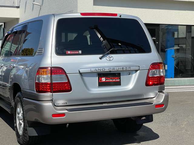 U00048259471_78_001.jpg