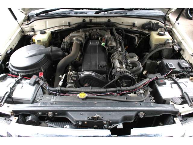 U00048452810_32_001.jpg