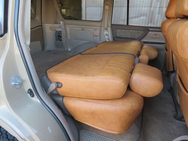 U00047368945_13_005.jpg