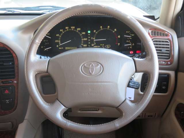 U00047368945_38_005.jpg