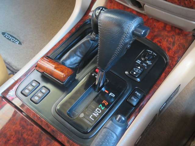 U00047368945_49_005.jpg