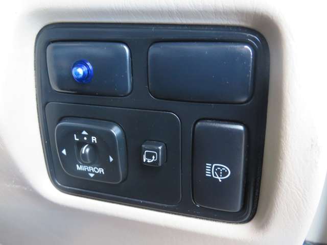 U00047368945_52_005.jpg