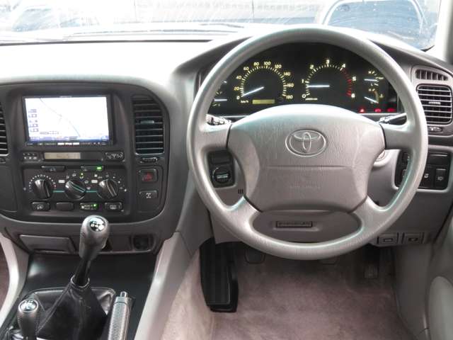 U00048345889_55_002.jpg