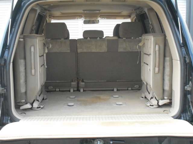 U00047738514_40_001.jpg