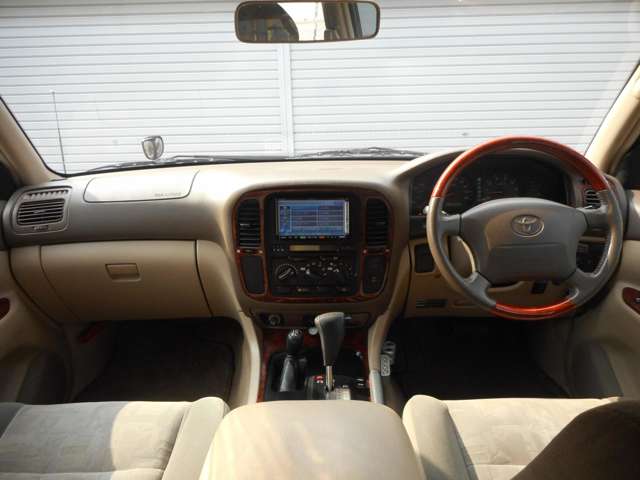 U00047738514_4_001.jpg