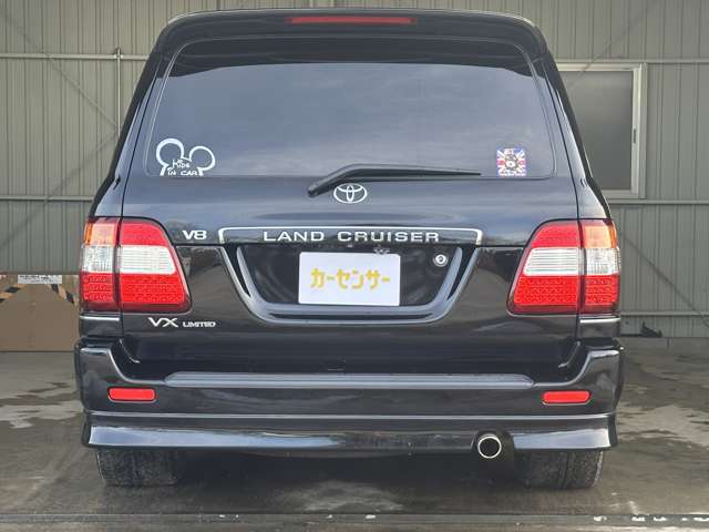 UJ0048023554_30_001.jpg