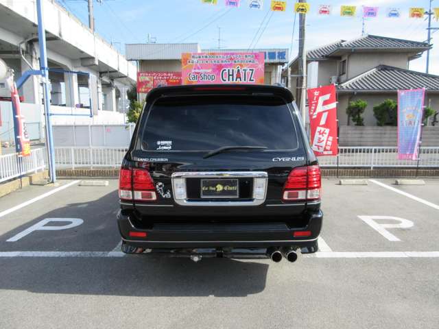 UJ0046833250_7_002.jpg