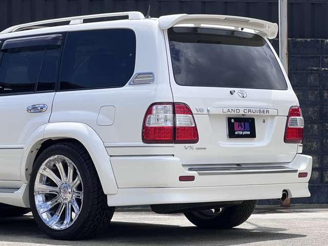 U00042380691_9_001.jpg