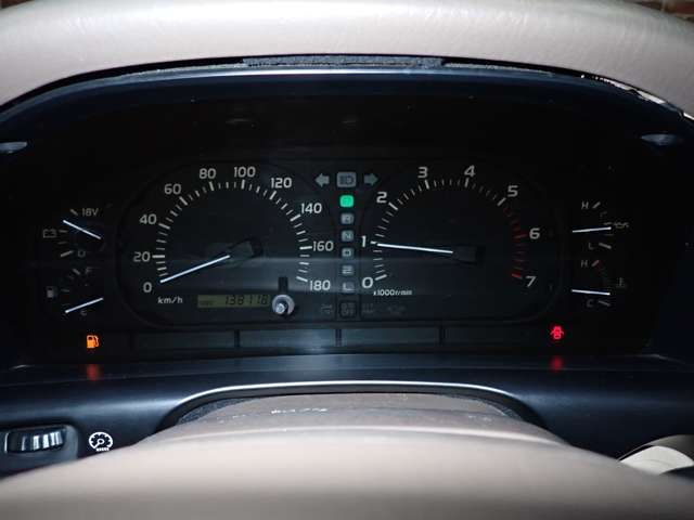 U00047074490_44_001.jpg