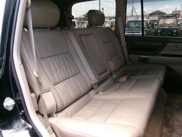 U00047641730_14_001.jpg