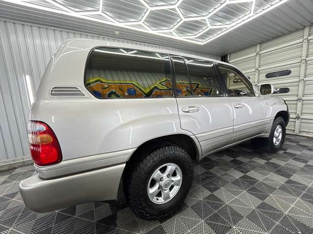 U00046730323_8_001.jpg