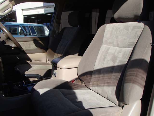 U00047722033_39_001.jpg