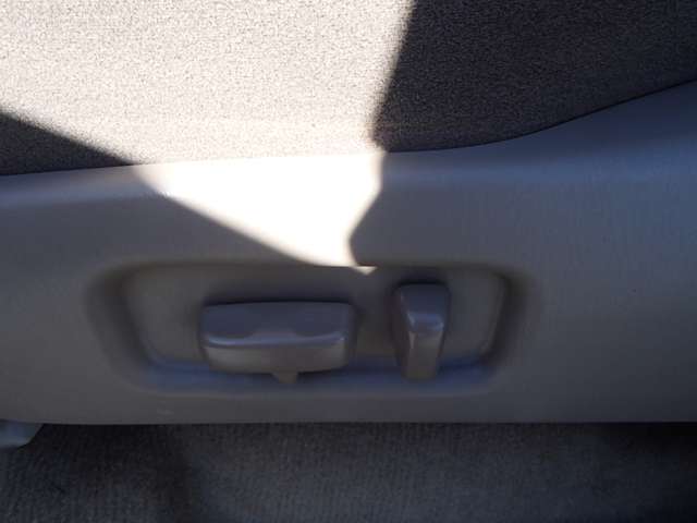 U00047722033_42_001.jpg