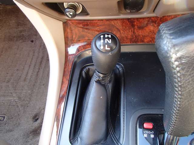 U00047722033_62_001.jpg