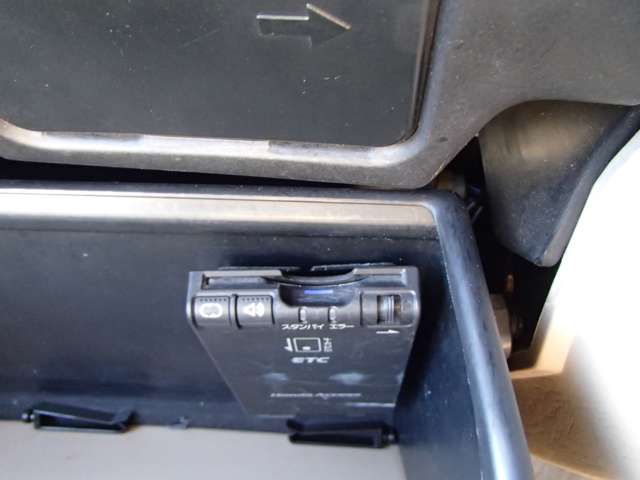 U00047722033_67_001.jpg