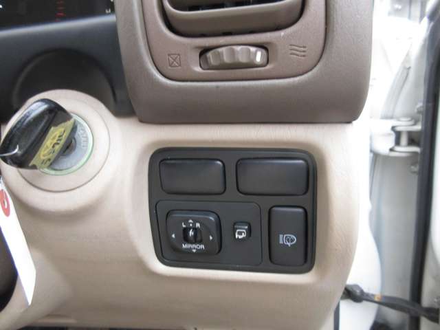 U00040330801_19_001.jpg
