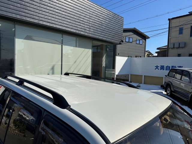 U00048113057_8_001.jpg
