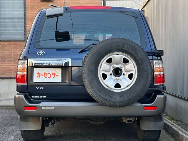 UJ0047761944_8_002.jpg