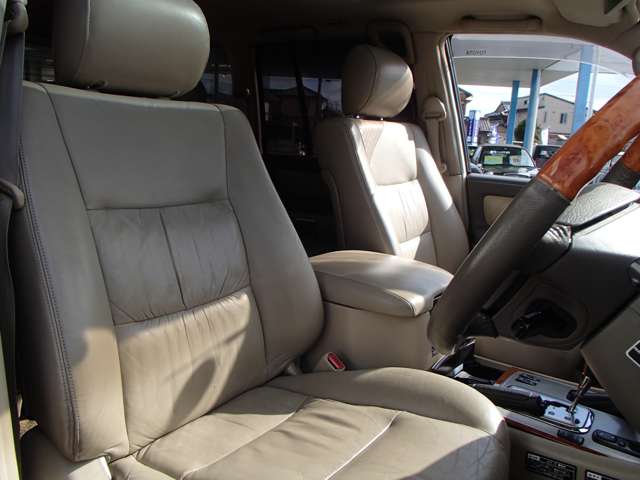 U00047668678_58_001.jpg