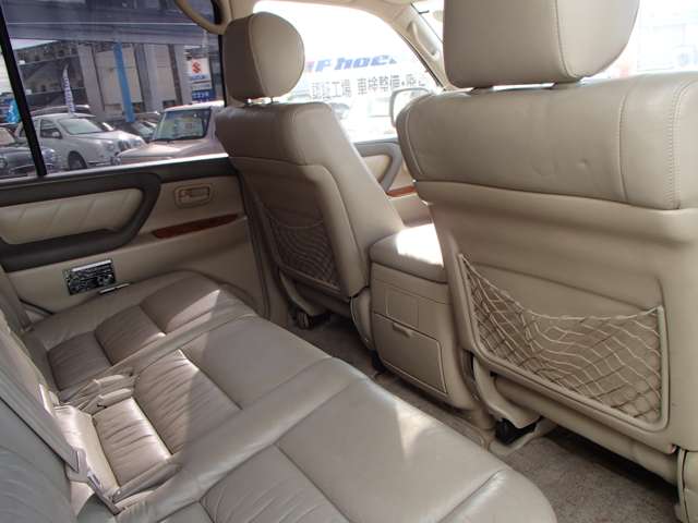 U00047668678_81_001.jpg