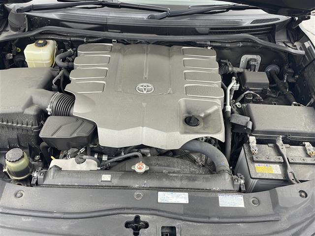 UZ0047681331_54_001.jpg