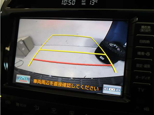 UZ0048164395_47_001.jpg