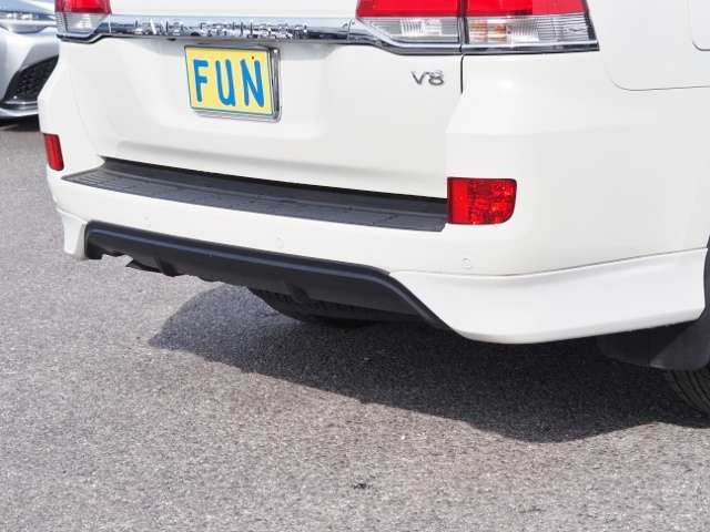 U00048016167_12_001.jpg