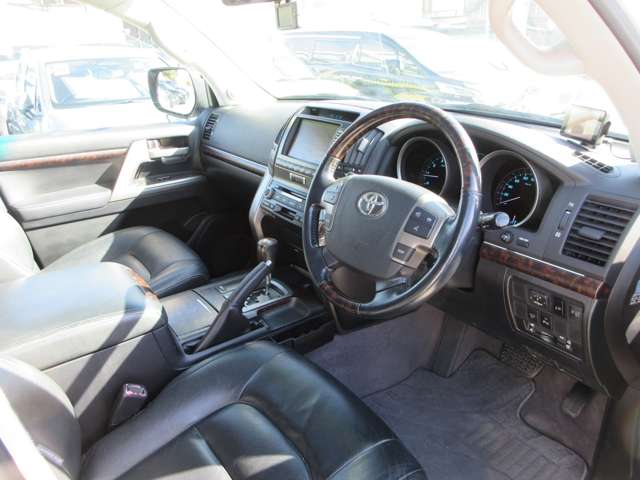 U00047923213_55_001.jpg