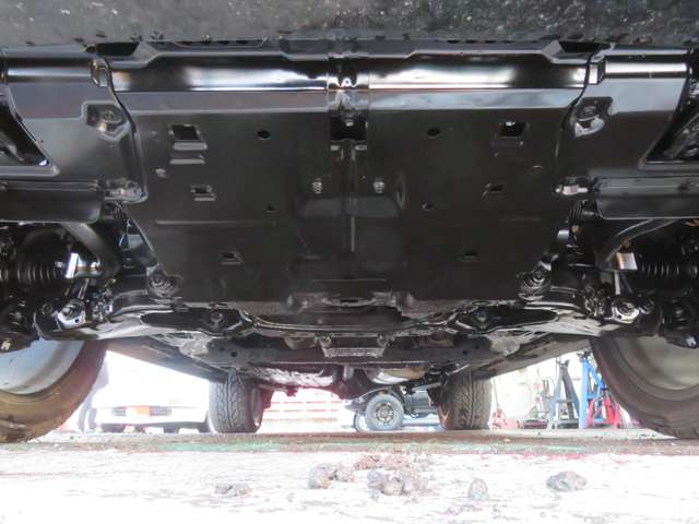 U00047441836_42_007.jpg