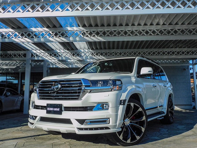 Toyota Land Cruiser 200