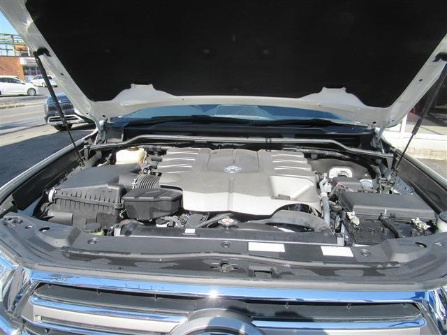 UJ0048070965_87_002.jpg