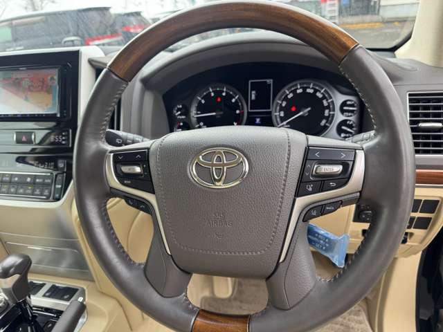 U00048360500_4_001.jpg