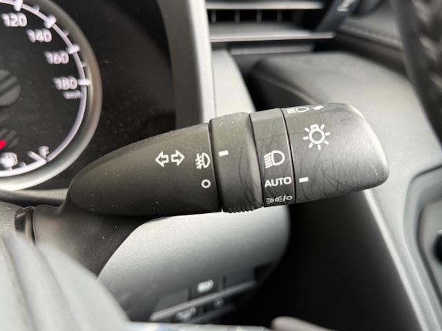 UZ0048498229_8_001.jpg