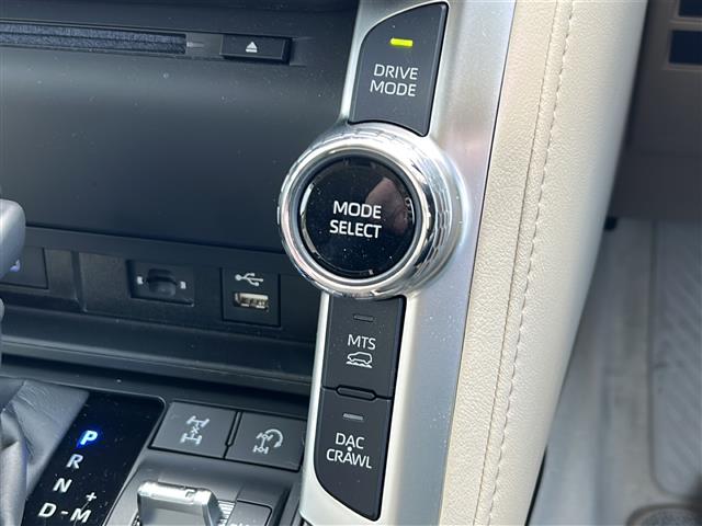 UZ0048353466_31_002.jpg
