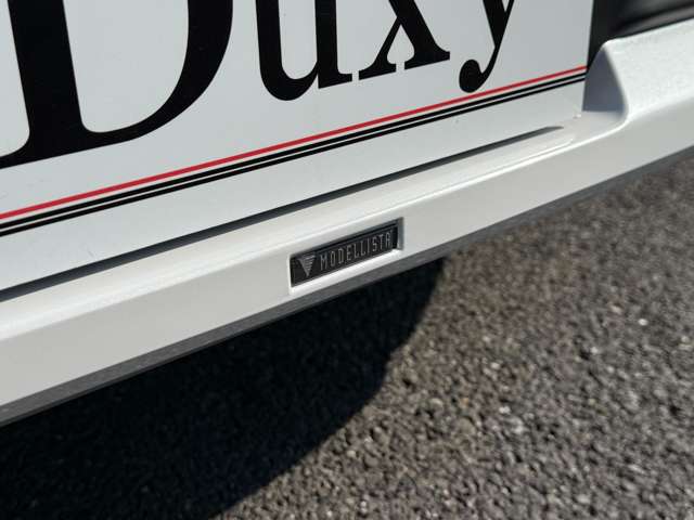 U00048326200_32_001.jpg