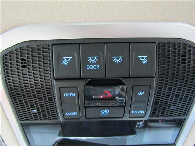 UJ0048417947_46_003.jpg