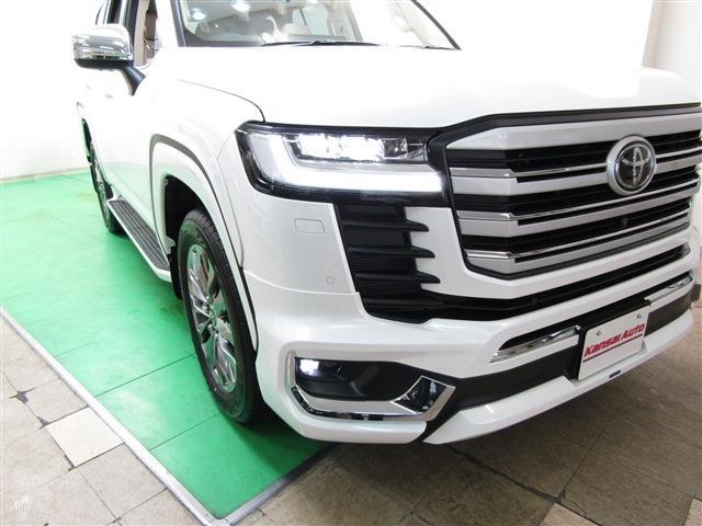 UJ0048417947_68_003.jpg