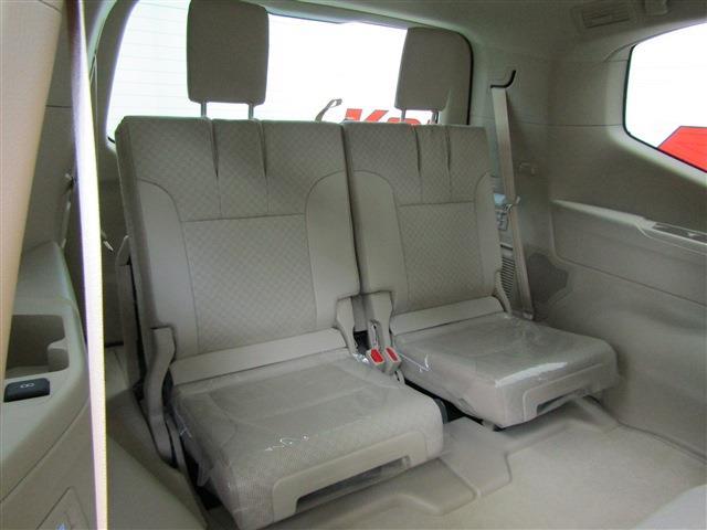 UJ0048417947_8_002.jpg