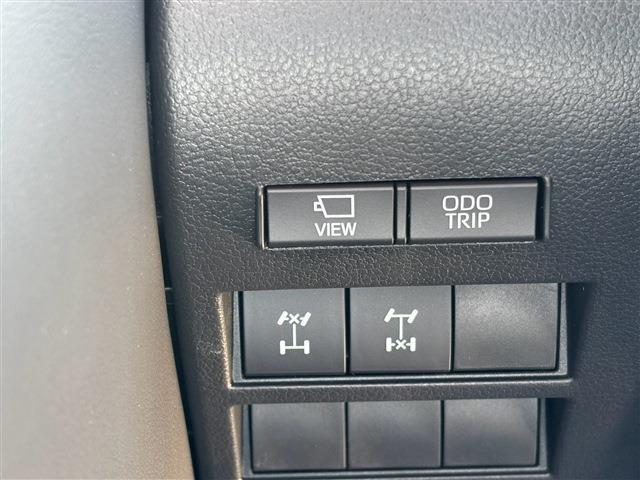UJ0048432346_18_001.jpg