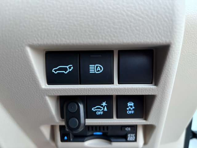 U00048293123_37_002.jpg