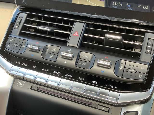 U00046885278_30_001.jpg