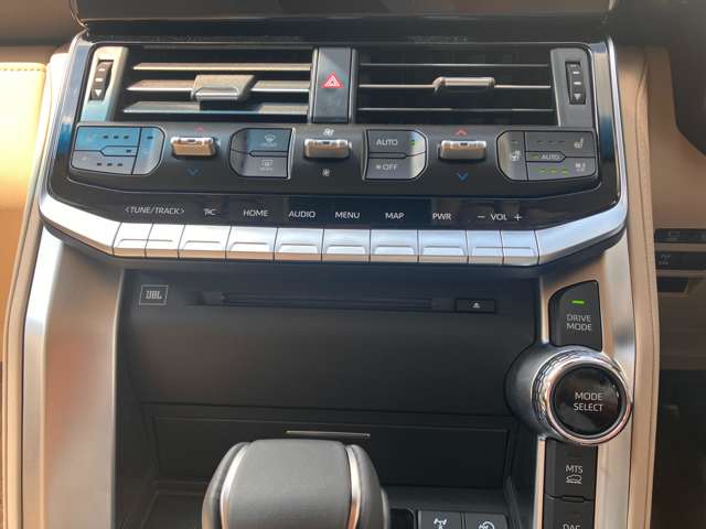 U00046547735_46_001.jpg