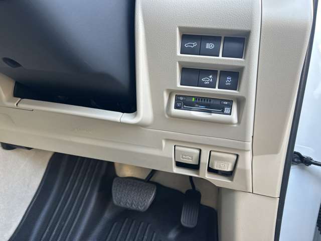 U00047674784_38_001.jpg
